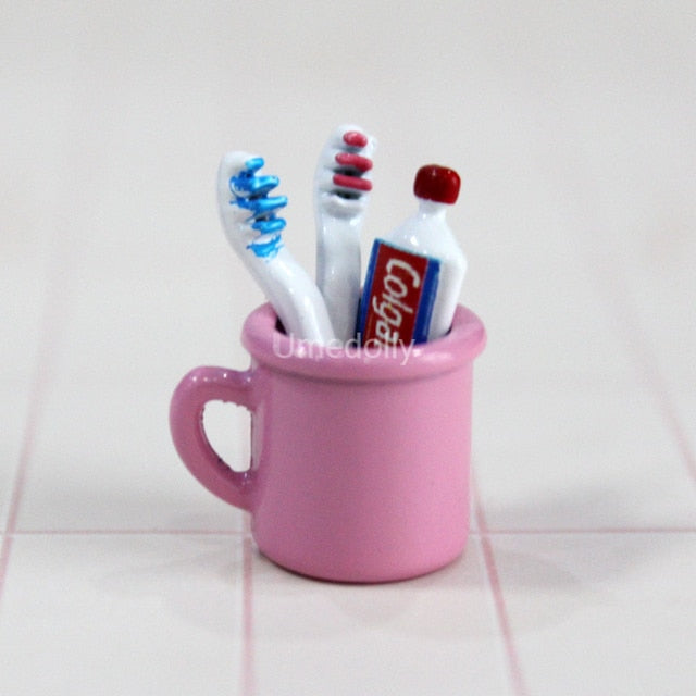 1/6 Scale Toothbrush Set